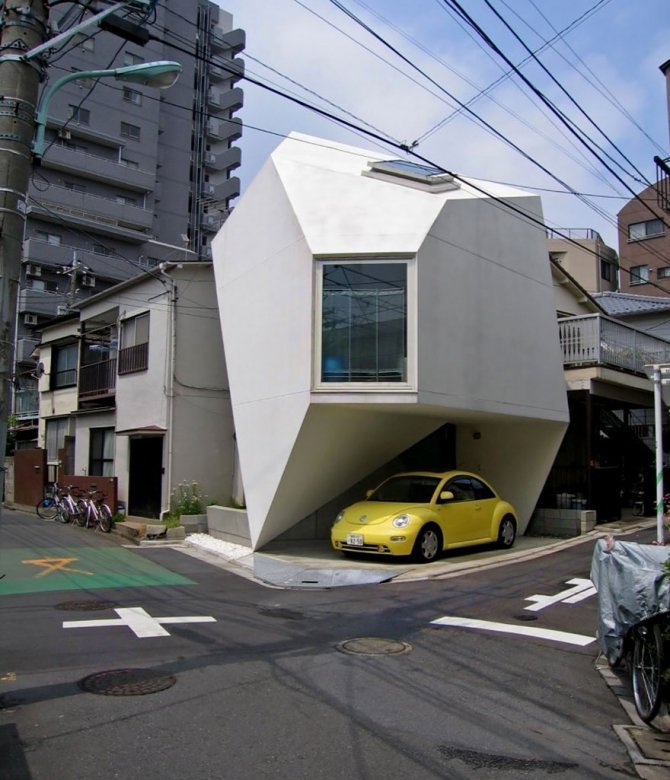 Una piccola casa di design a Tokyo