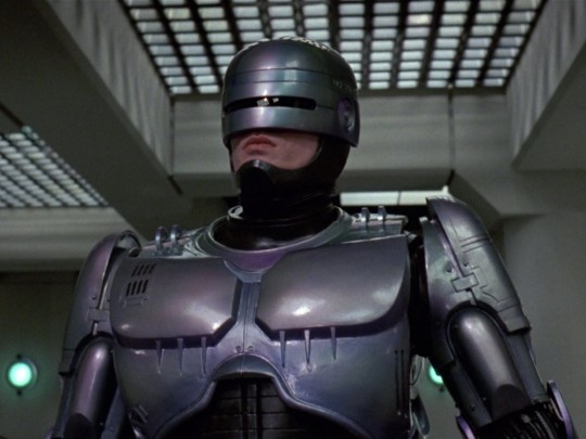 8. RoboCop (Paul Verhoeven, 1987)